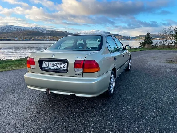Honda Civic 2001 photo 4