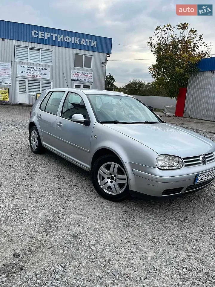 Volkswagen Golf 2002 photo 2