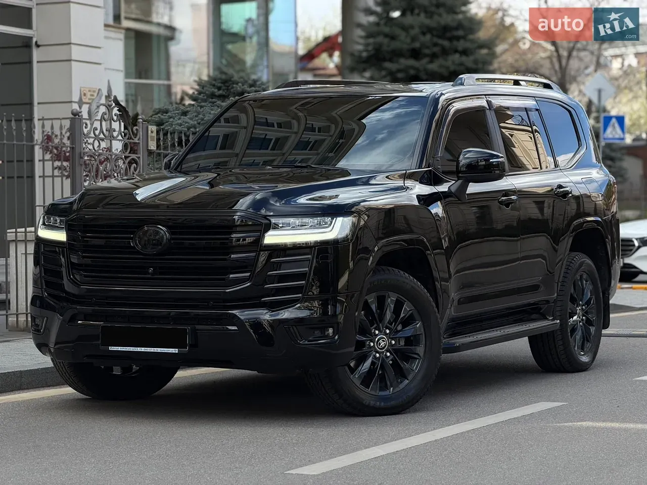 Toyota Land Cruiser 2021 photo 2
