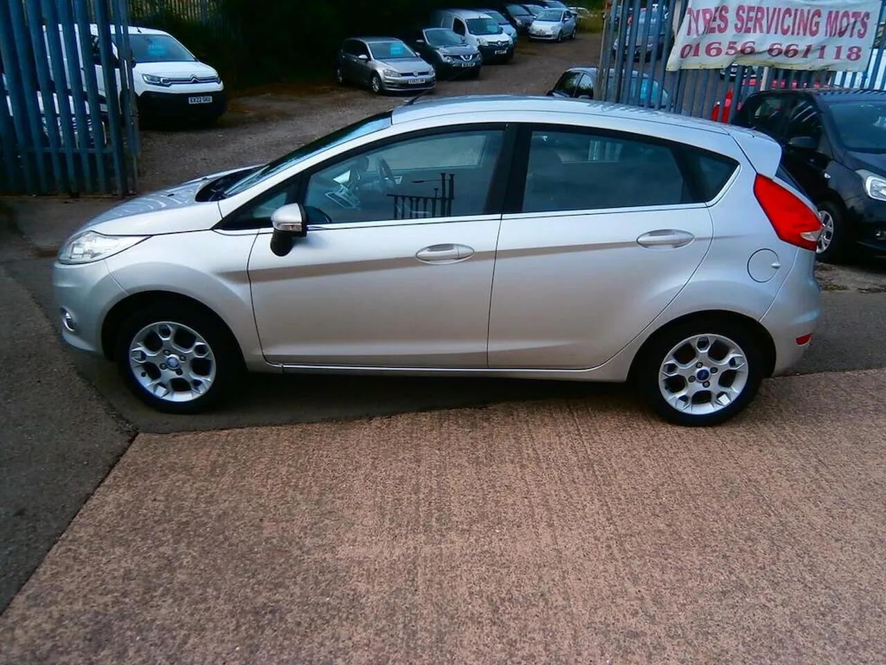 Ford Fiesta 2013 photo 4