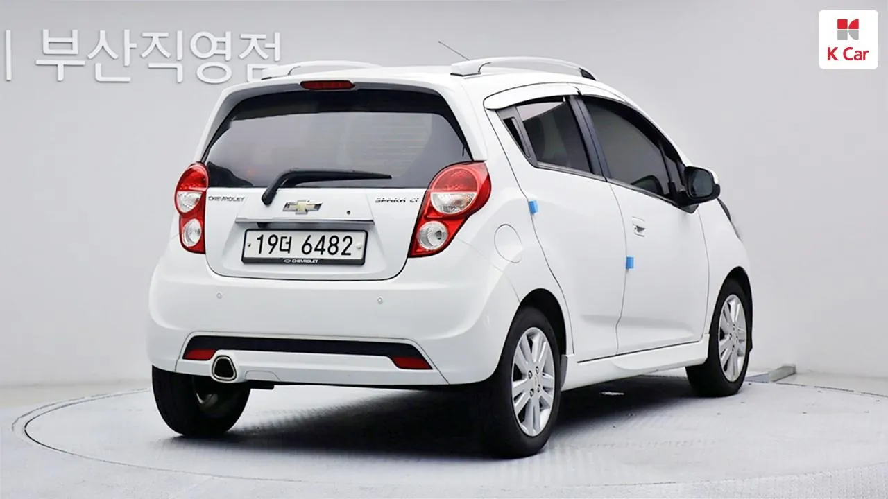 Chevrolet Spark 2015 photo 3