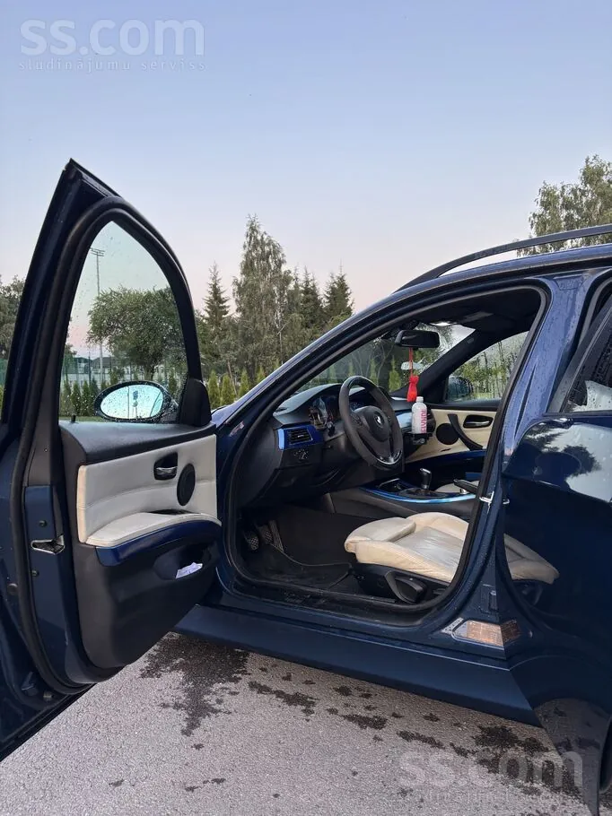 BMW E91 2006 photo 3