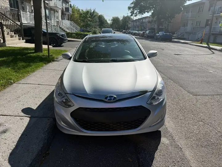 Hyundai Sonata 2012 photo 3