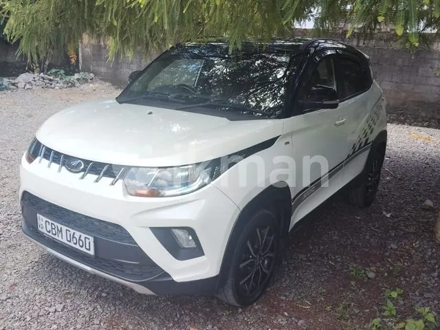 Mahindra Kuv 100