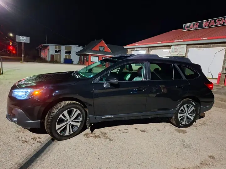 Subaru Outback 2018 photo 5
