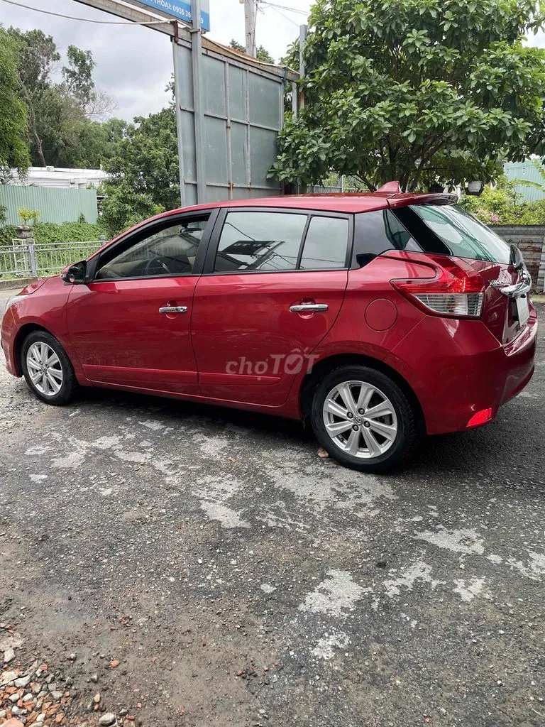Toyota Yaris 2014 photo 3