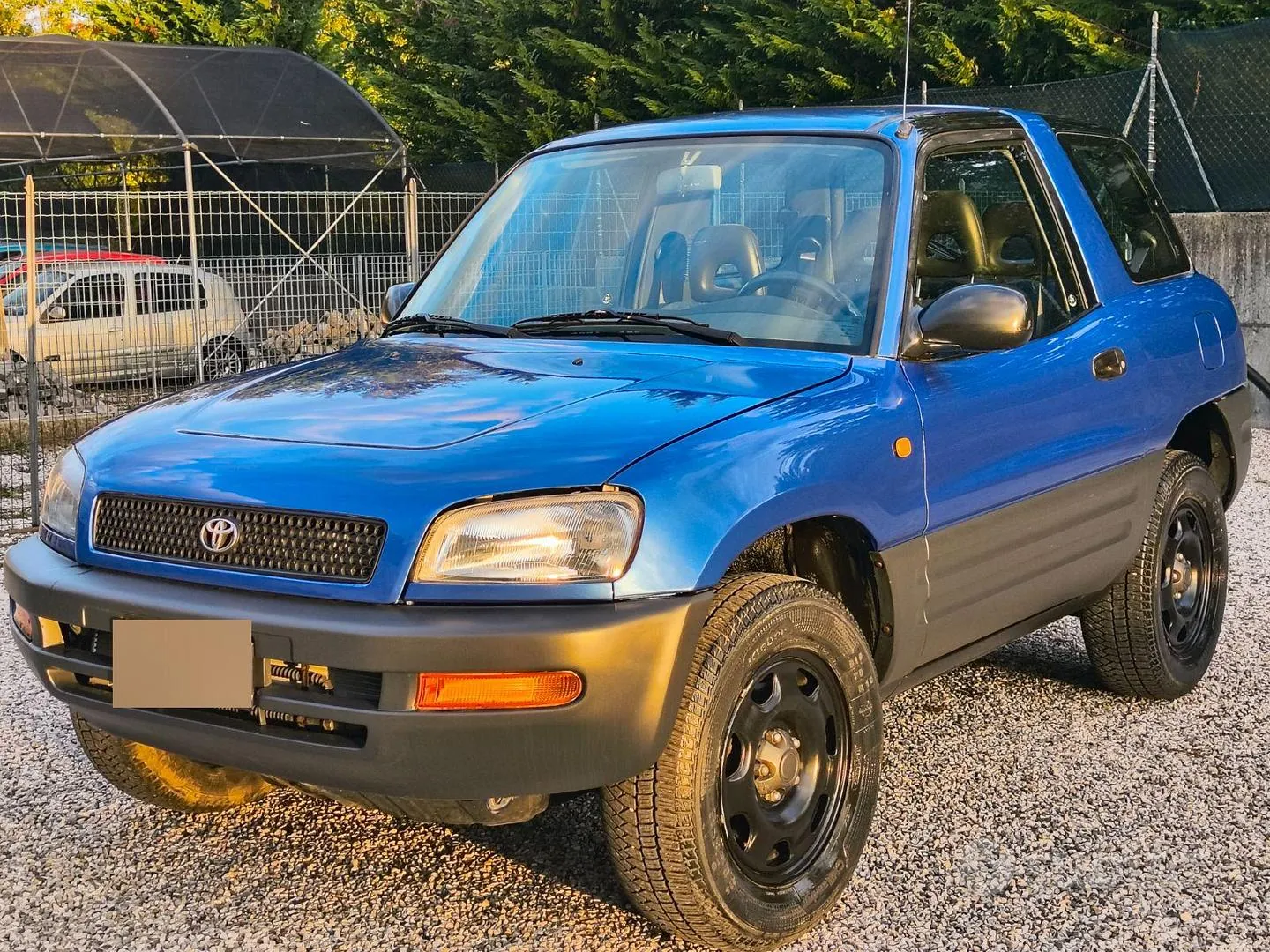 Toyota Rav4 1997 photo 2