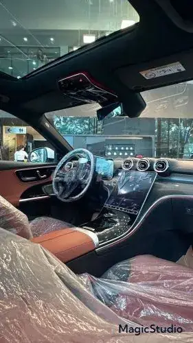 Mercedes-Benz C-Class 2026 photo 4