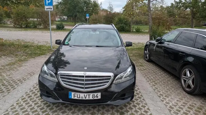Mercedes-Benz E 200 Bluetec