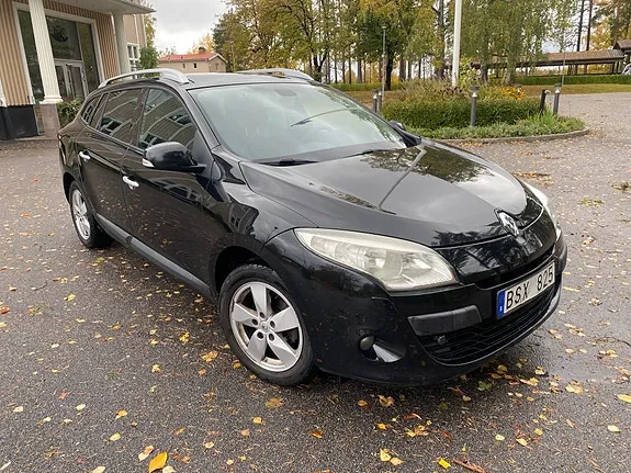 Renault Megane Iii 2011 photo 2