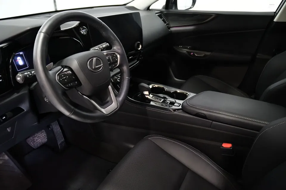 Lexus Nx 2022 photo 2