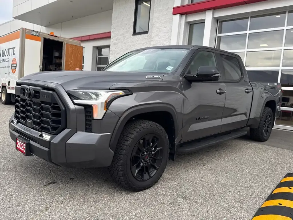 Toyota Tundra 2025 photo 5