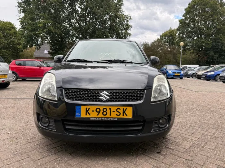 Suzuki Swift 2009 photo 2