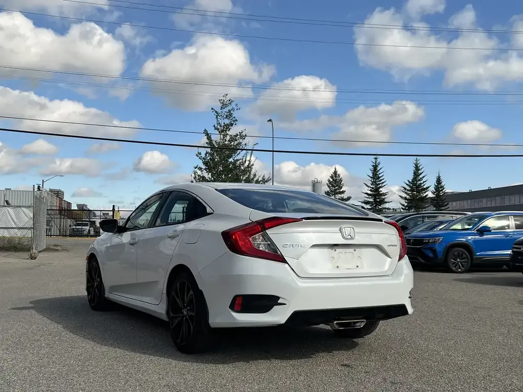 Honda Civic 2020 photo 5