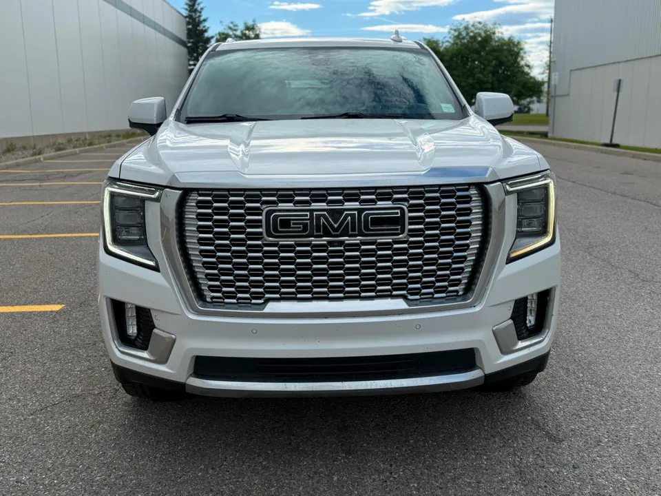 GMC Yukon 2021 photo 2