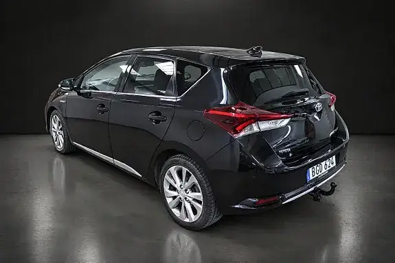 Toyota Auris 2016 photo 5