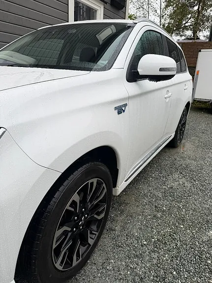 Mitsubishi Outlander 2017 photo 3