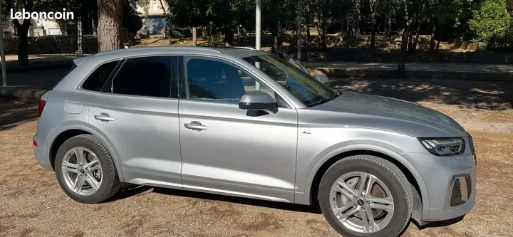 Audi Q5 2023 photo 3