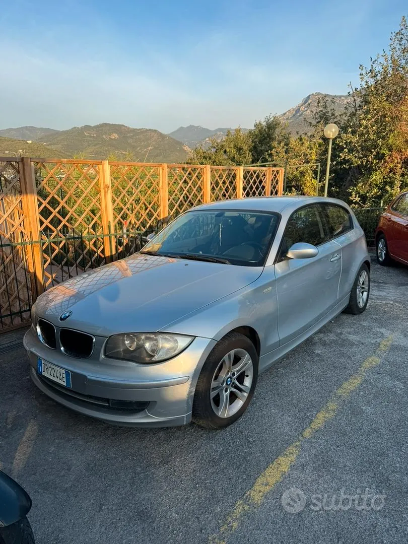 BMW 1 Series 2008 photo 2