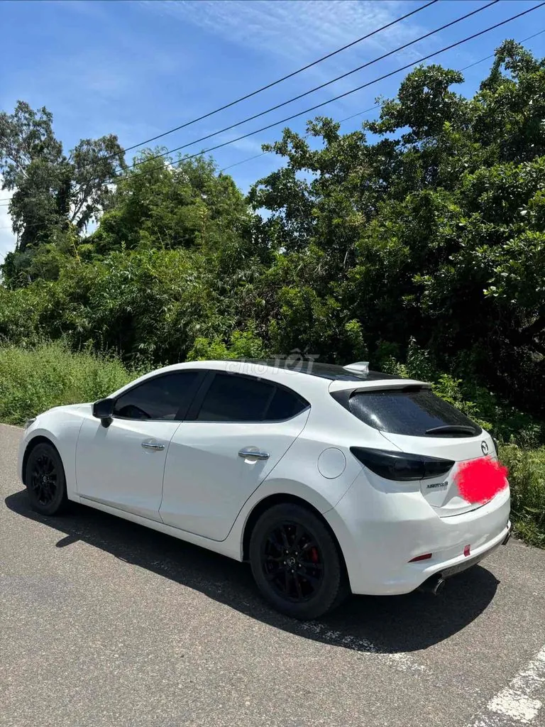 Mazda 3 2018 photo 4