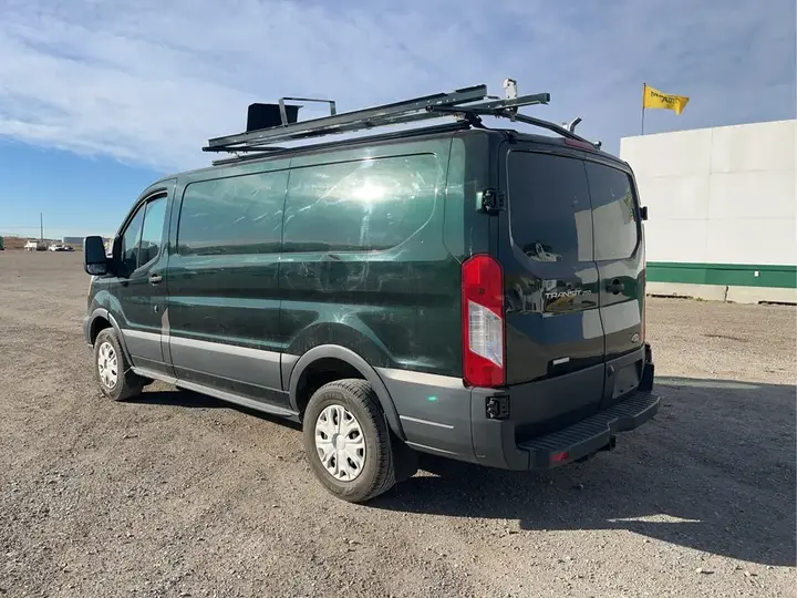 Ford Transit Cargo 2016 photo 3