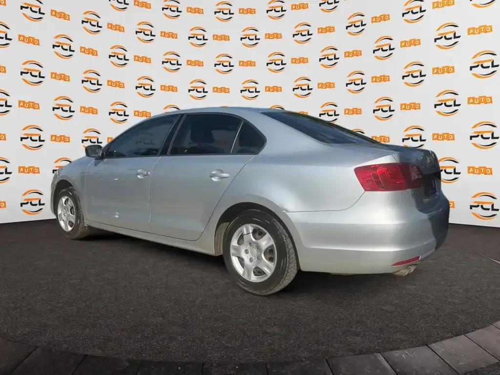Volkswagen Jetta 2013 photo 5