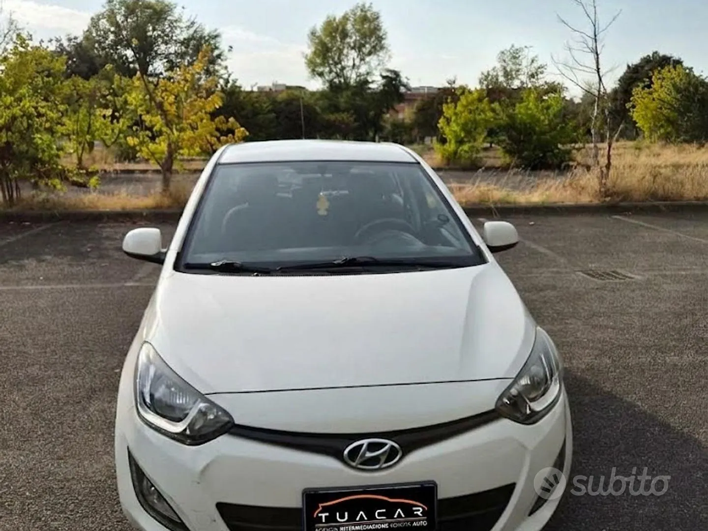 Hyundai I20 2012 photo 2