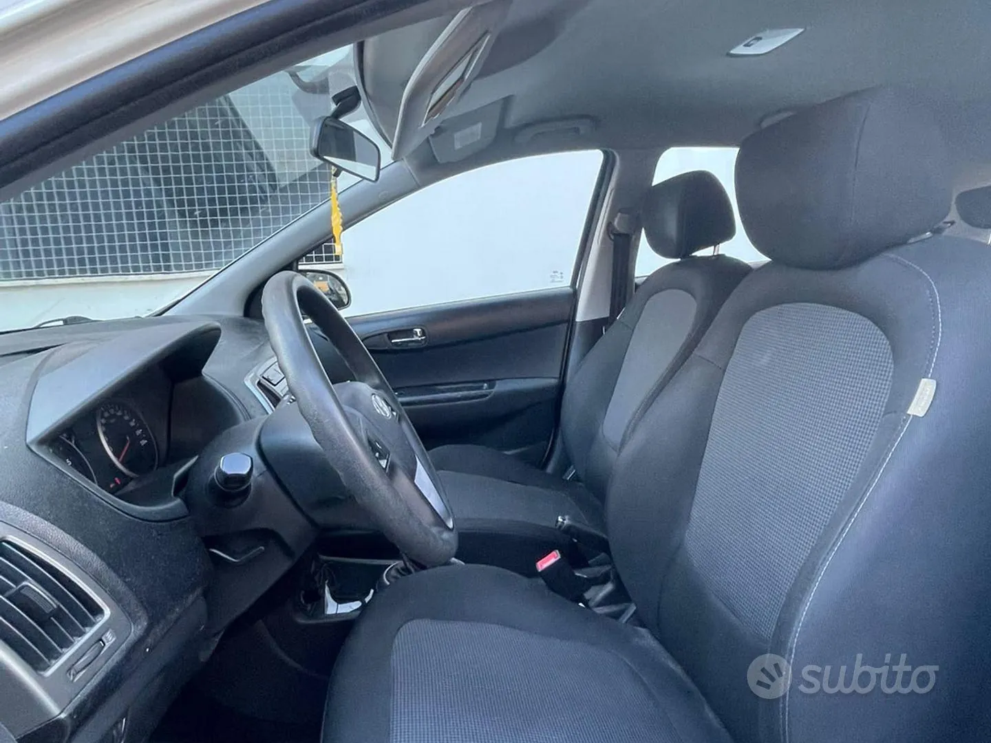 Hyundai I20 2012 photo 5