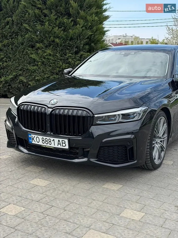 BMW 7 Series 2018 photo 5
