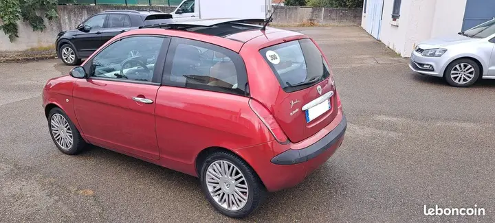 Lancia Ypsilon 2004 photo 2