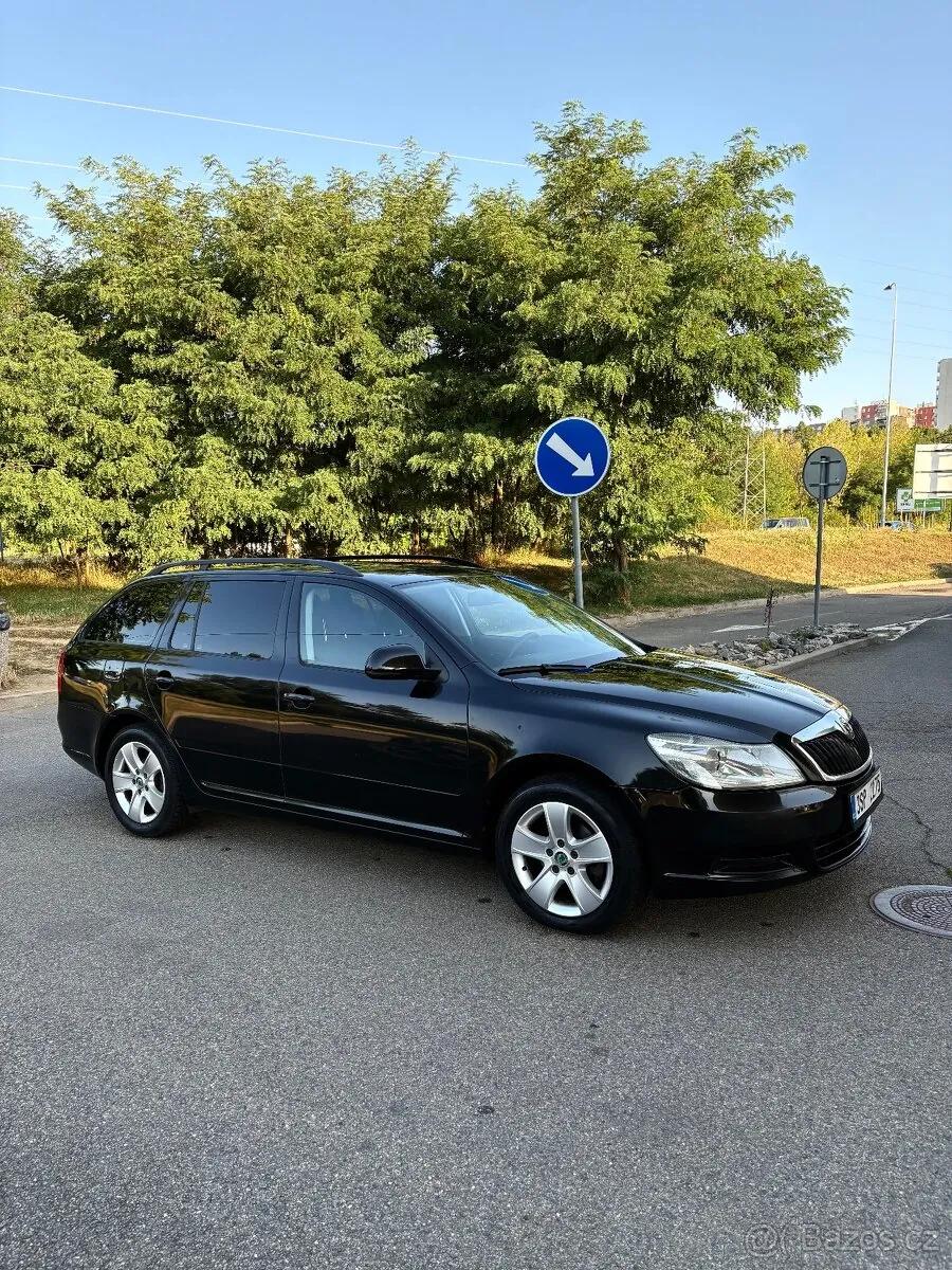 Skoda Octavia 2011 photo 5