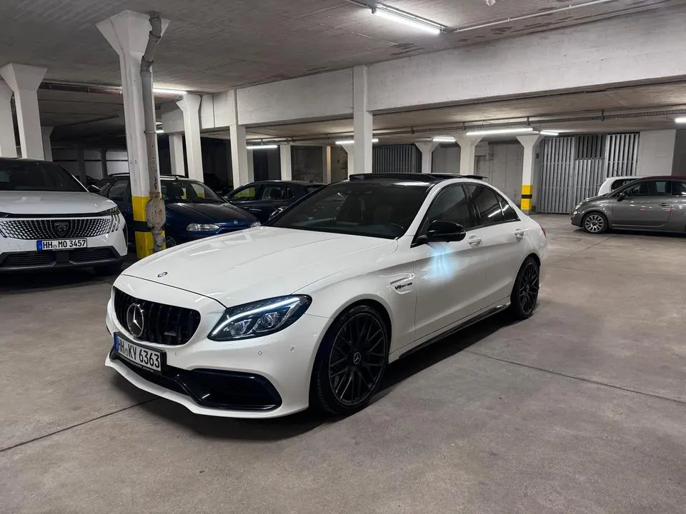 Mercedes-Benz C 63 S Amg