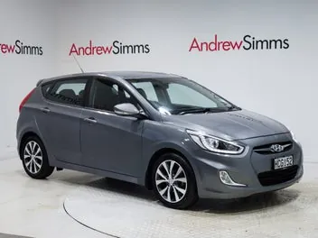Hyundai Accent 2013 photo 2