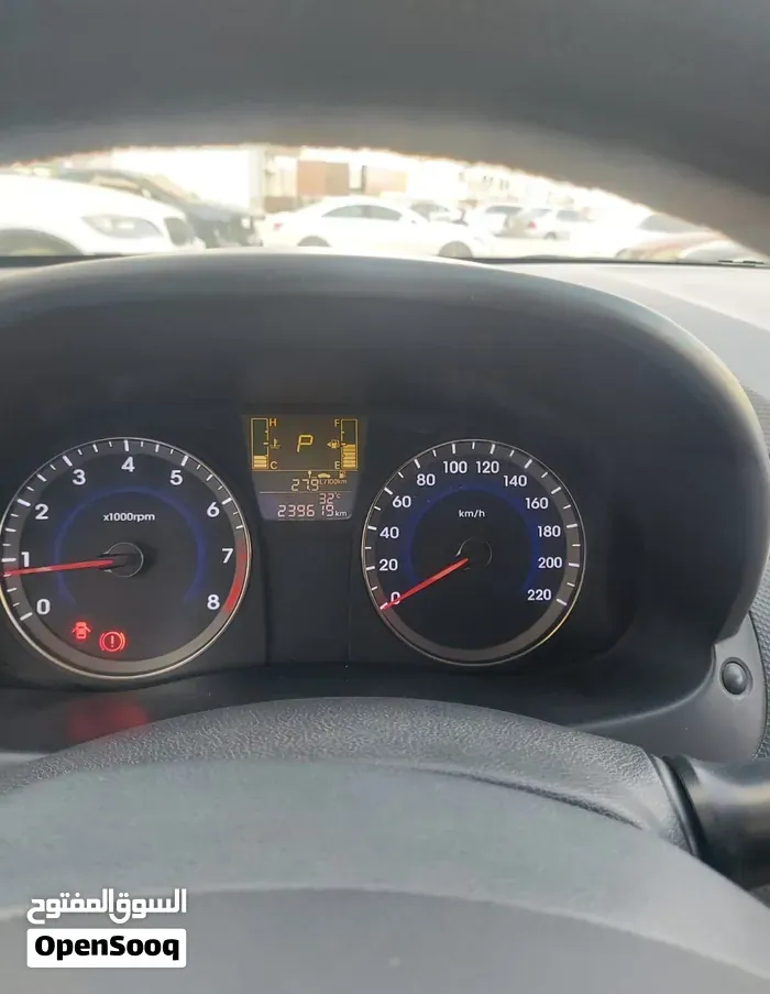 Hyundai Accent 2015 photo 4