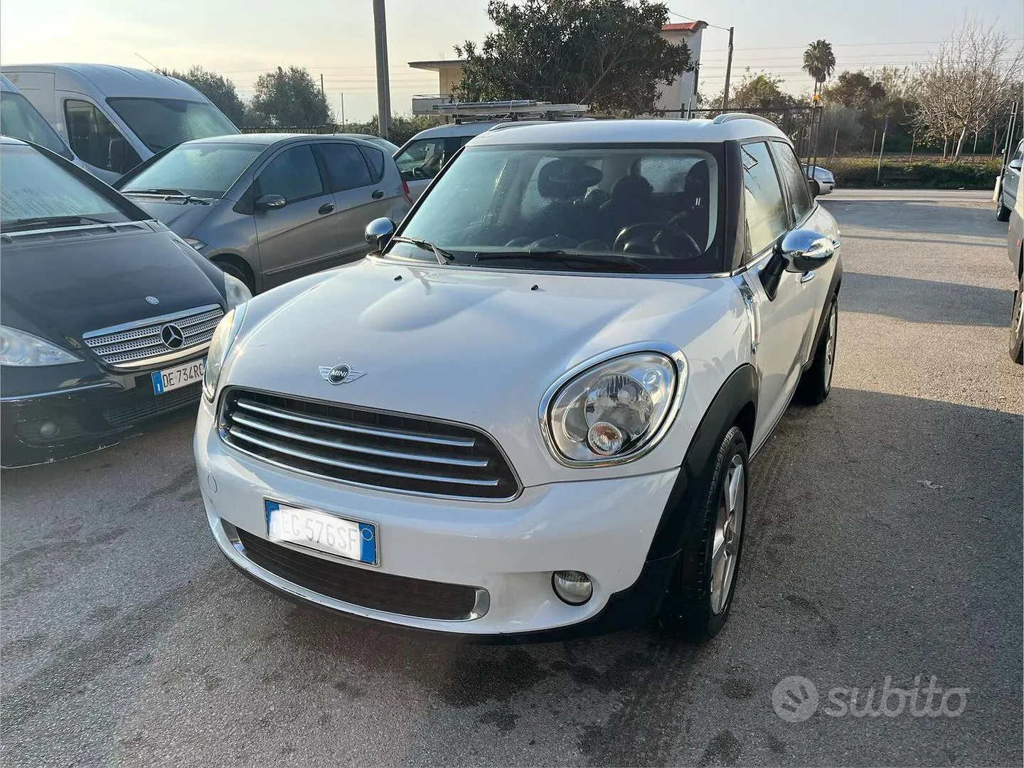 Mini Countryman 2011 photo 2