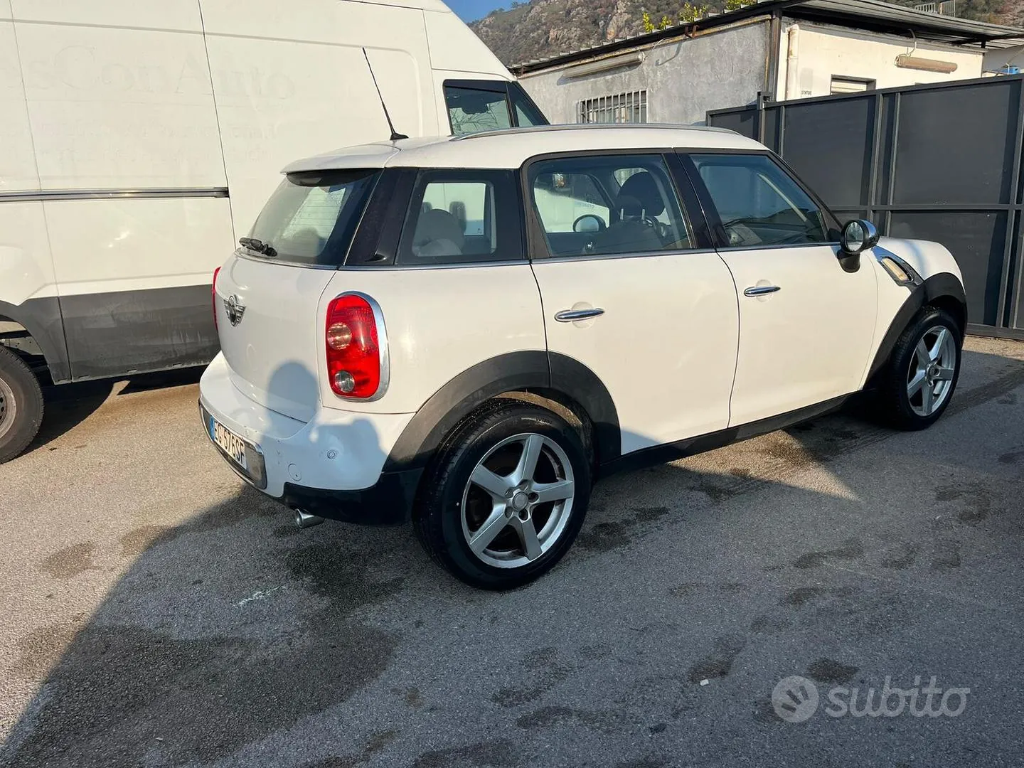 Mini Countryman 2011 photo 3
