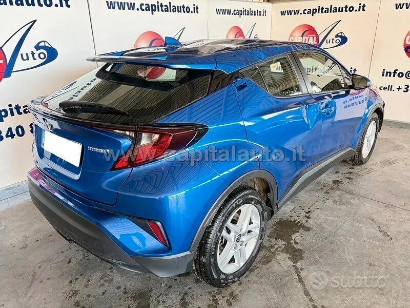 Toyota C-Hr 2021 photo 3
