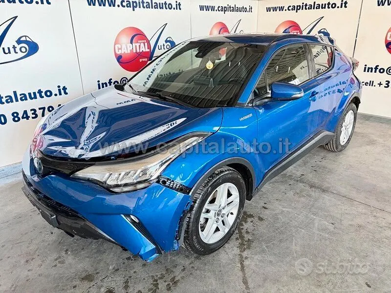 Toyota C-Hr 2021 photo 2