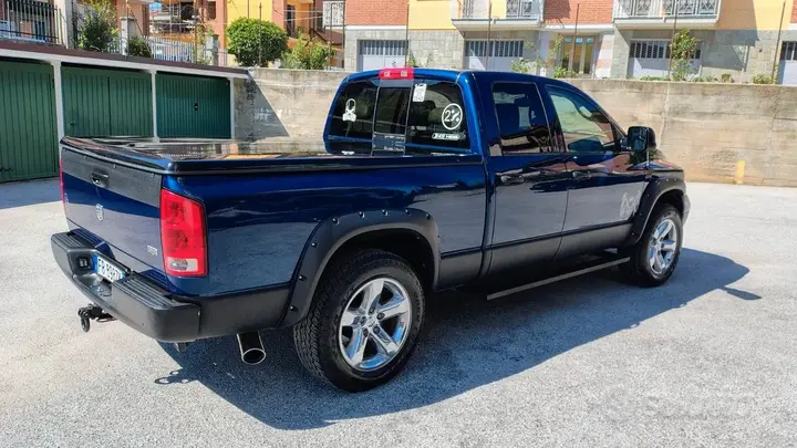 Dodge Ram 1500 2006 photo 2