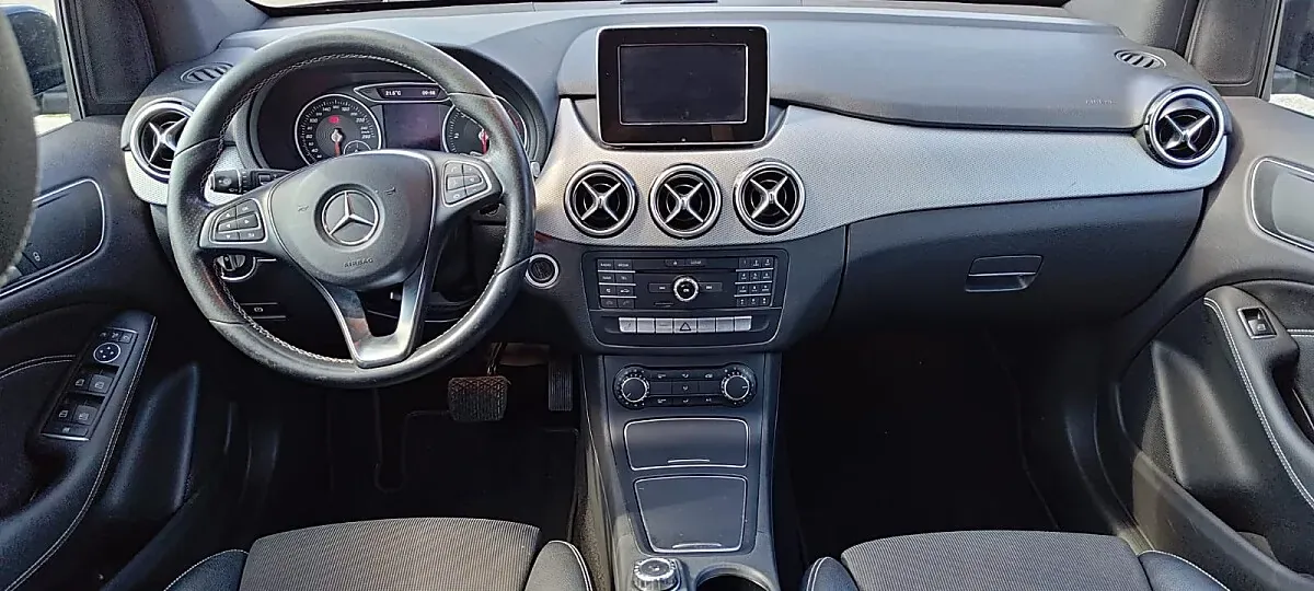 Mercedes-Benz Sonstige 2016 photo 2