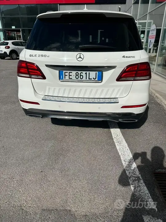 Mercedes-Benz Gle 2016 photo 3