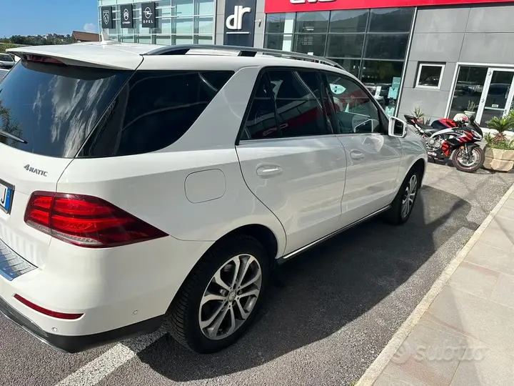 Mercedes-Benz Gle 2016 photo 4