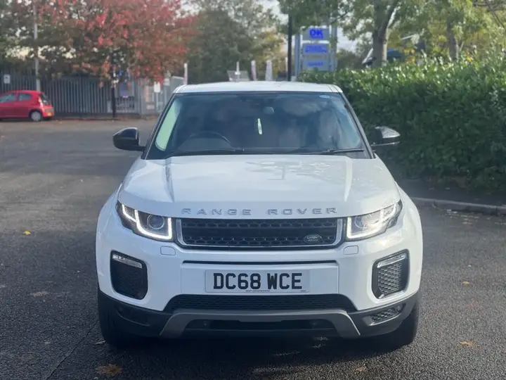 Land Rover Range Rover Evoque 2019 photo 2