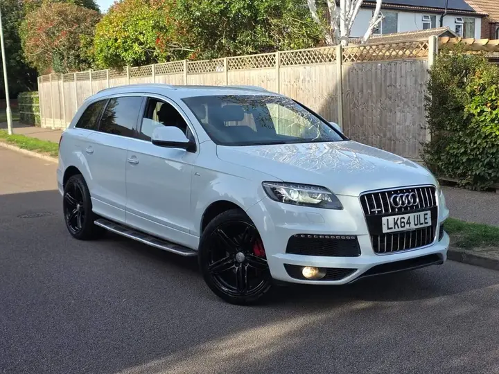 Audi Q7 2014 photo 2