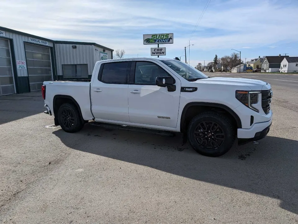 GMC Sierra 1500 2022 photo 2