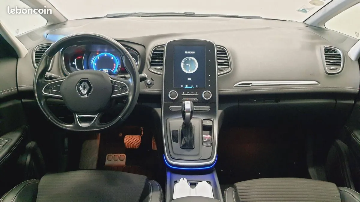 Renault Scenic 2016 photo 3
