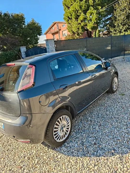 Fiat Punto 2015 photo 5