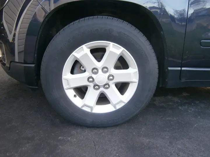 GMC Acadia 2015 photo 4