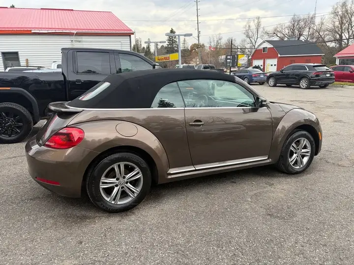 Volkswagen Beetle 2015 photo 3