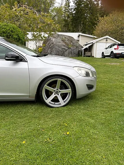Volvo V60 2011 photo 3